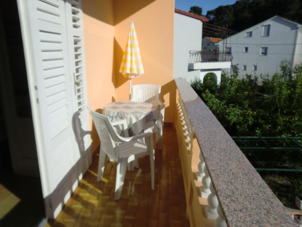 Guest House Sandra Rab Town Dış mekan fotoğraf