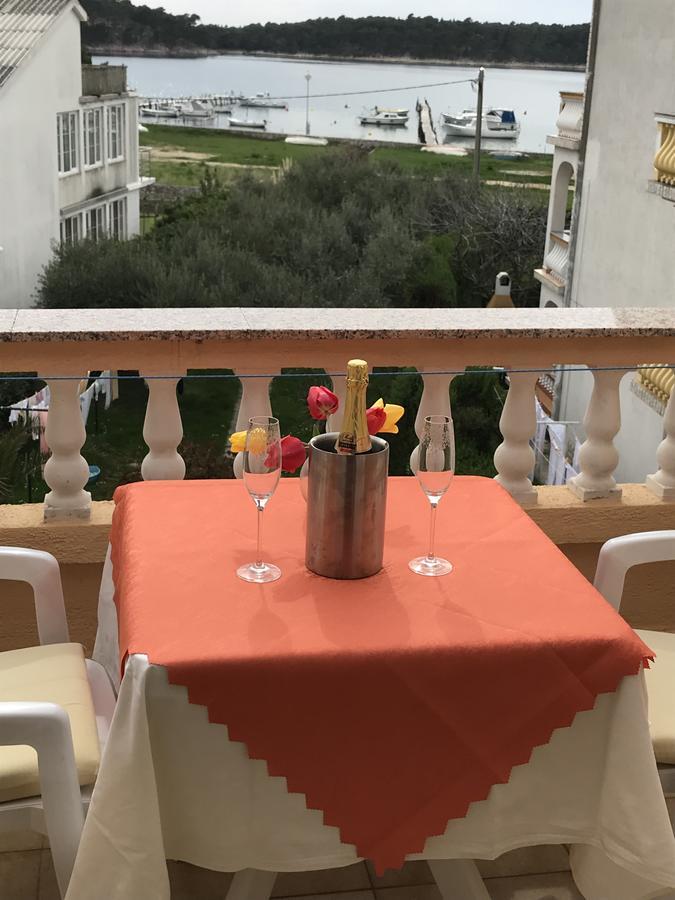 Guest House Sandra Rab Town Dış mekan fotoğraf